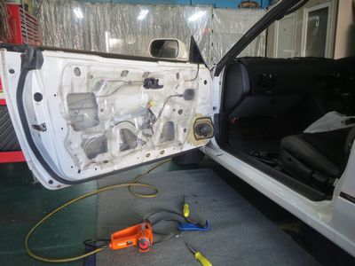 S13シルビアのドアロックモーター修理